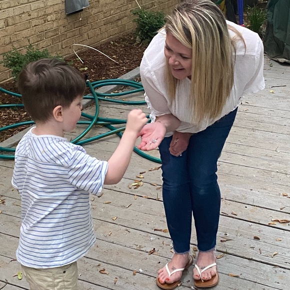 Meet your Posher, Anna - Picture 8 of 8